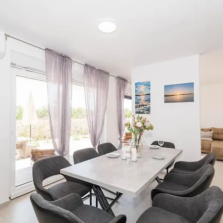 Adriatic Sunrise Villa