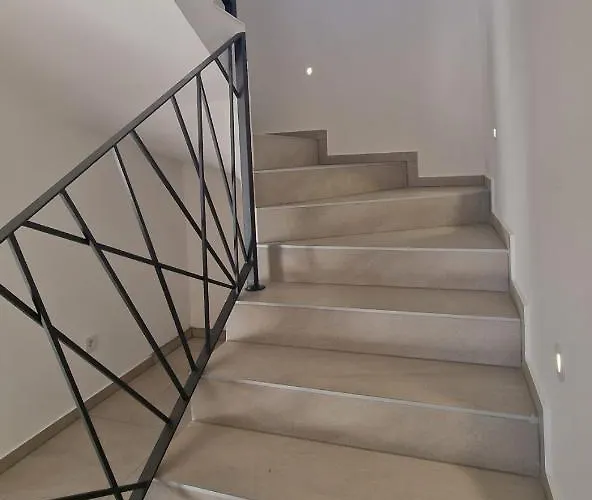 Adriatic Sunrise 시베니크