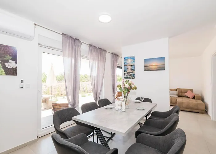 Adriatic Sunrise Villa